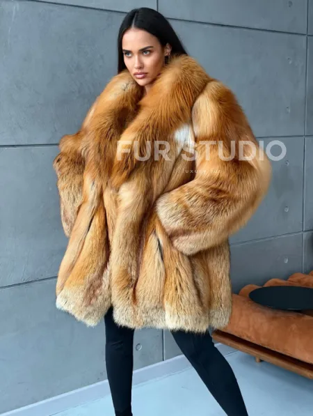 Шуба из натурального меха лисы - фото 6
