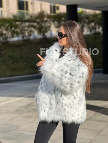 Полушубок из экомеха - фото 3