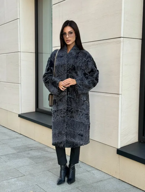 Меховое пальто из каракуля Graphite V-образный воротник - фото 11
