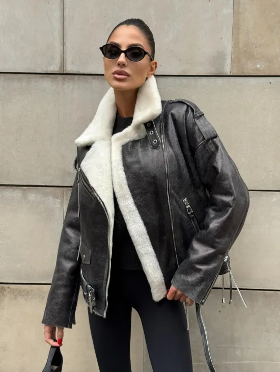 Коротка женская дубленка Vintage Grey из белой овчины мериноса, боковой шнуровкой и накладной пояс - фото 8