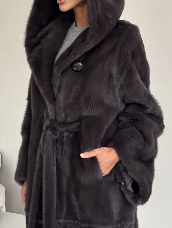 Зимняя норковая шуба с капюшоном - цвет графит - фото 1