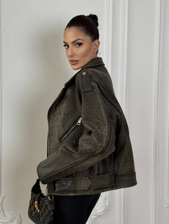 Натуральная женская кожаная косуха в стиле Vintage весна - 2025 - фото 3