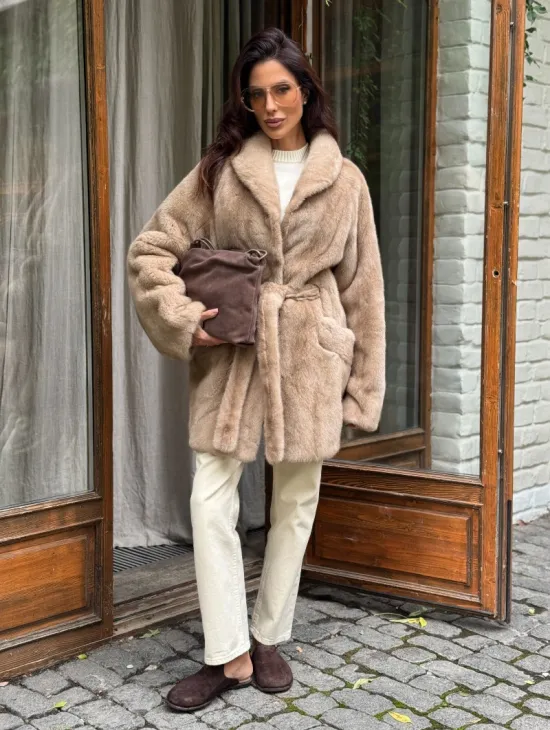 Норковый полушубок с воротником шаль - фото 9