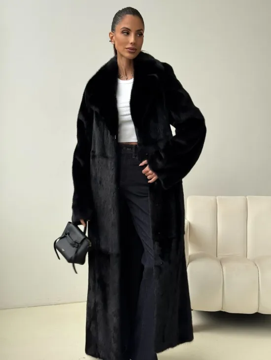 Черная норковая шуба с поясом - фото 5