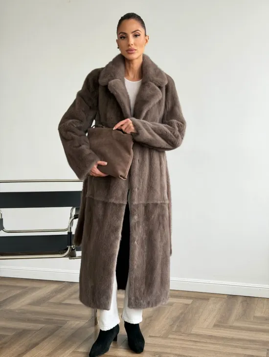 Прямая норковая шуба с поясом - фото 0