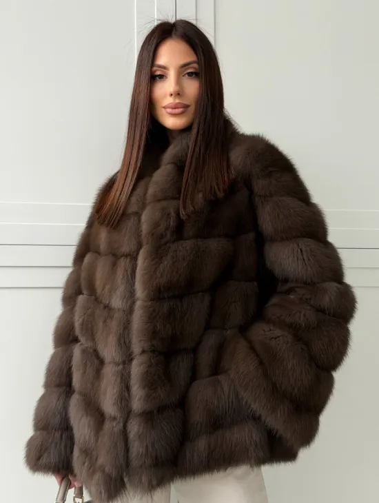 Женская шуба из меха куницы - фото 9