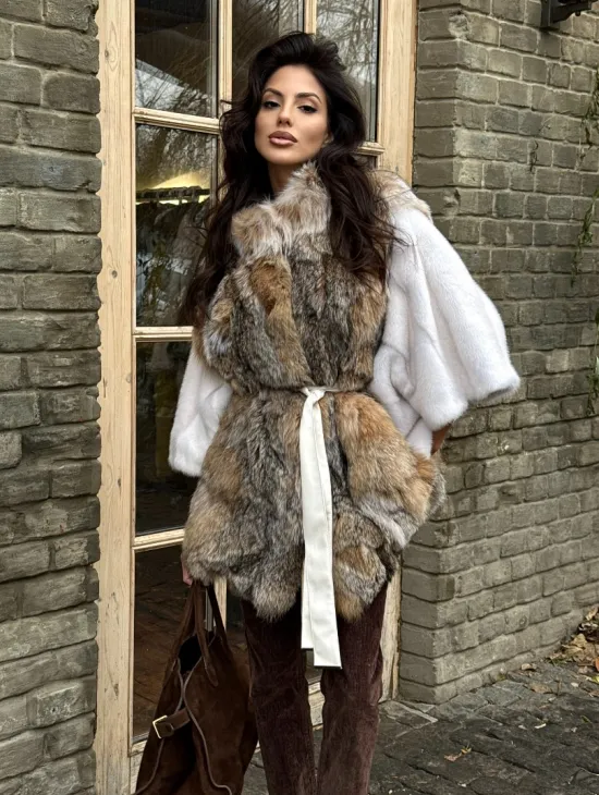 Норковая шуба летучая мышь, отделка из меха рыси - фото 3
