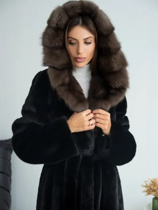 Норка BLACKGLAMA, пластины с капюшоном из меха куницы - фото 1