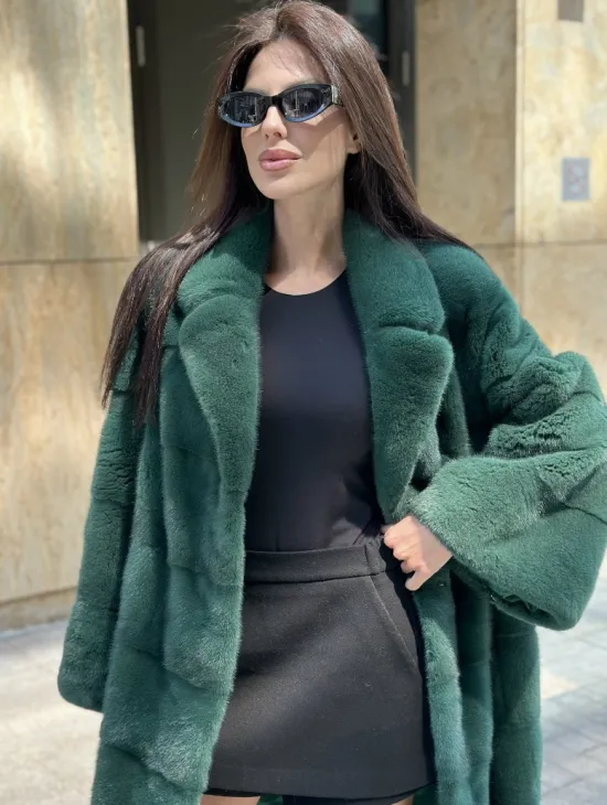 Зеленая шуба мех NAFA английский воротник - фото 2