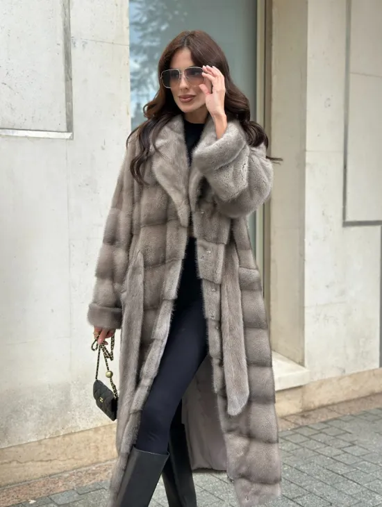 Шуба из норки  серого цвета - сапфир с английским воротником - фото 10